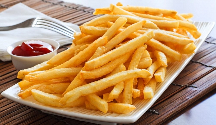 Ограничения по калориям: Минсельхозу предлагают исключить импорт картофеля фри