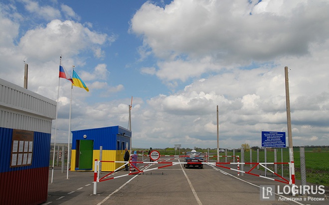 Одна задержанная на крымской границе фура не может создать очередь