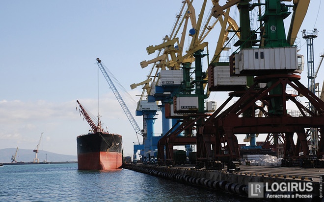Новороссийский морской торговый порт остался при «Деле»