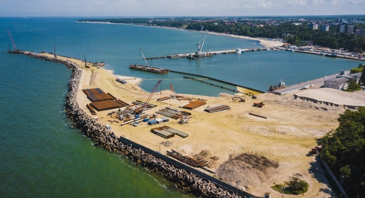 Достроить терминал в порту Пионерский мешает Балтика, которую часто штормит