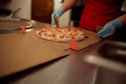 Коробка для пиццы стала не простой, а почти что «золотой»