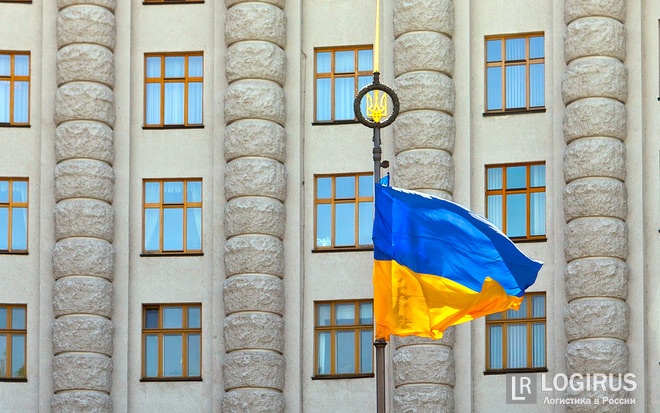 Украина решила оставить Россию без горилки и плавленых сырков