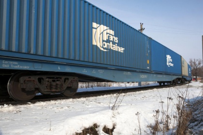 Монополия уговорила ФАС: перевозка контейнеров по железной дороге подорожает