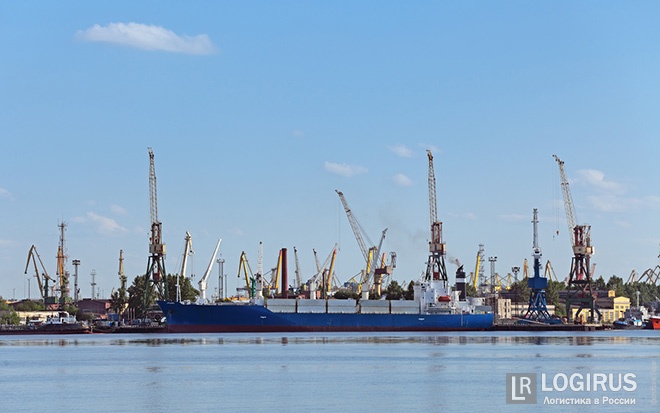 Российские морские порты поднажали и прибавили в грузообороте
