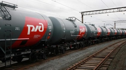 В очереди на вылет в трубу: железная дорога продолжает терять нефтегрузы