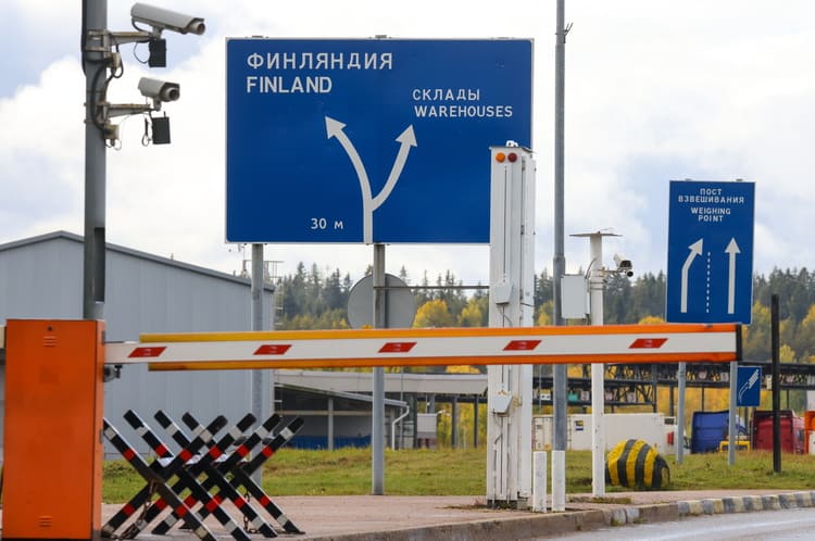 Открытие финской границы будет зависеть от буквы закона