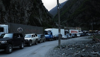 Нескончаемый стресс-тест на Военно-Грузинской дороге: опять стоять