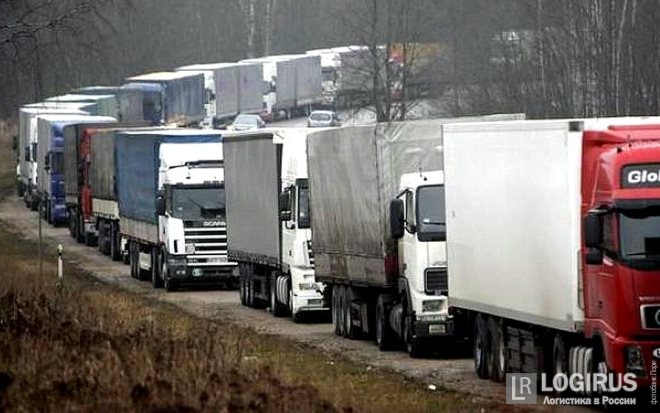 Белоруссия пускает на свои дороги только в меру упитанных. Поэтому все едут в Россию