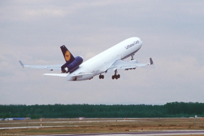 «Толмачево» vs «Емельяново»: 1:0 в пользу немецкого авиаперевозчика Lufthansa Cargo