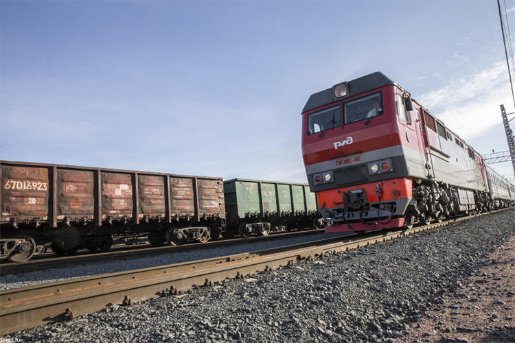 Минтранс предлагает повысить тарифы на железнодорожные перевозки грузов на период навигации
