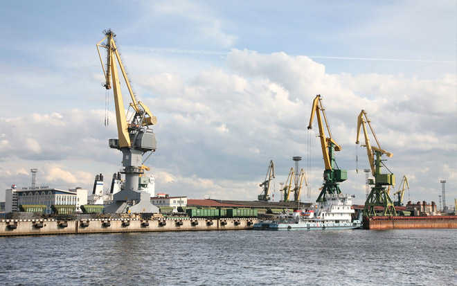 Морской рыбный порт Санкт-Петербурга займется не только рыбой. На неделе заработал его контейнерный терминал 