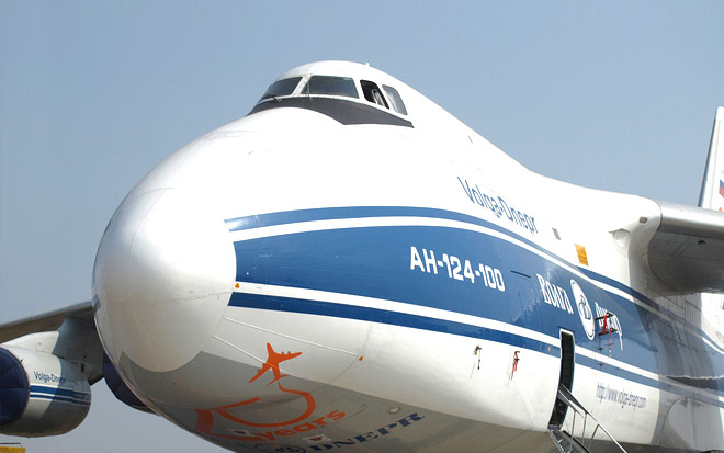 Возобновление строительства самолетов Ан-124 обрадовало участников рынка грузовых авиаперевозок