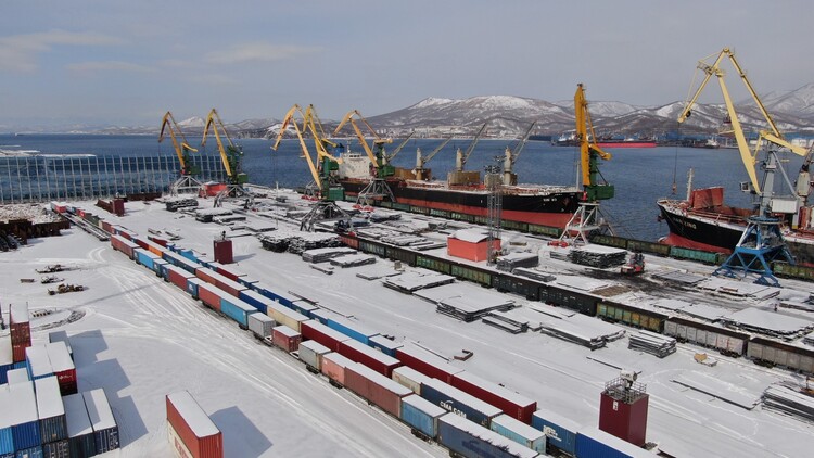 В новом году Беларусь намерена загрузить российские порты по полной