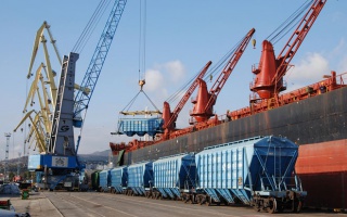 Проблемы морского торгового порта Новороссийск продлятся до марта