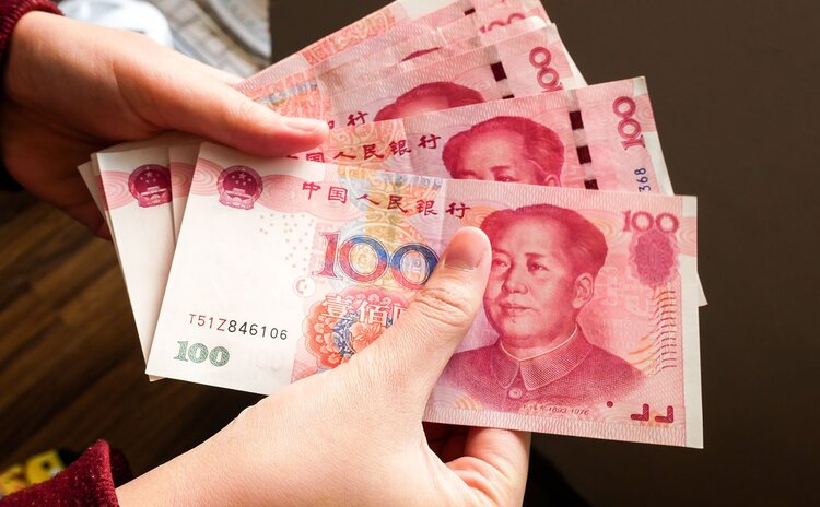 Китайская валюта в SWIFT обошла японскую иену даже без России