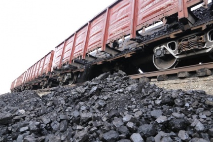 Уголь падает в цене, а вслед за ним могут «упасть» духом и жд операторы