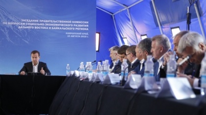 Премьер-министр Медведев пересчитал погранпереходы на Дальнем Востоке. Маловато будет