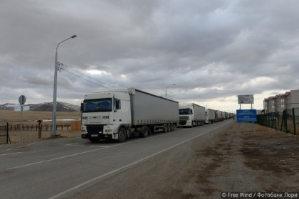 Цифра на границе: на выезде в Монголию включили «умные ворота» для фур
