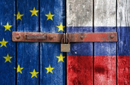Эксперт: ЕС может ослабить санкции против РФ через полгода