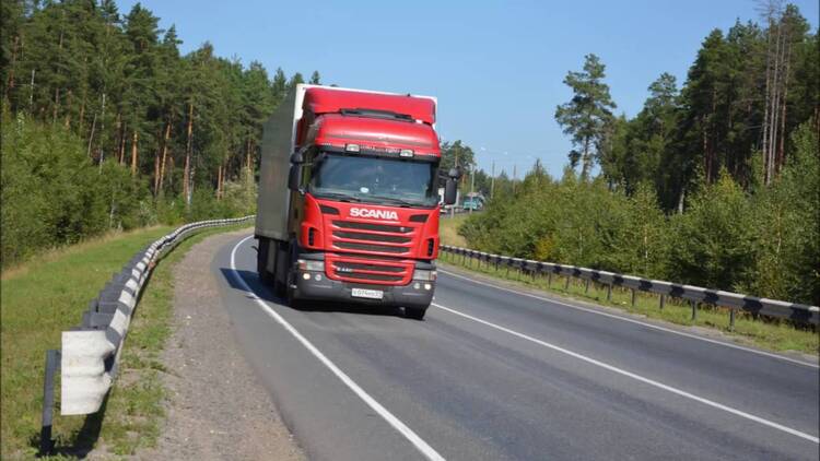 Железная дорога на Урале в сухую проигрывает автоперевозчикам