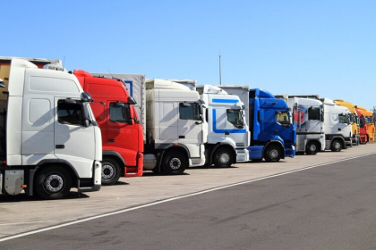 В сентябре рынки новых и подержанных грузовиков в РФ чувствуют себя разнонаправленно
