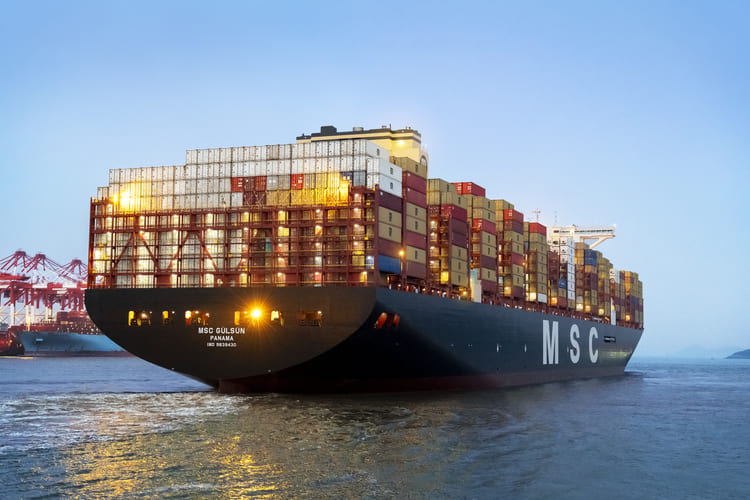 На глобальном контейнерном рынке – новый «судоходный король»