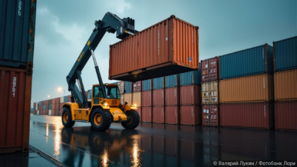 Февральский сбой: массовые отмены рейсов не спасают ставки от 46-процентного обвала