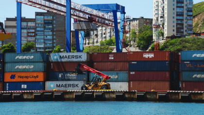 Maersk потерял от ухода из России, но в финансовое уныние не впал