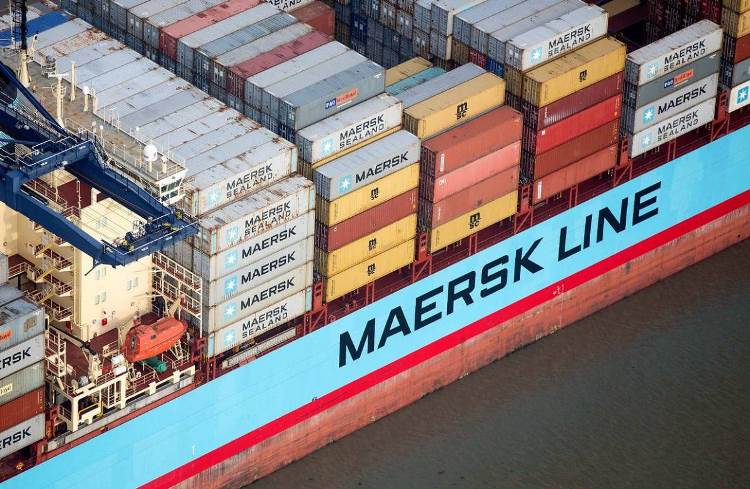 Maersk начал экспериментировать с блокчейном. Под присмотром ФТС России