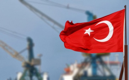 Запрет, которого нет, но он есть: Турция не принимает российские суда в отместку за помидоры