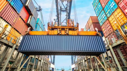Эксперт: более вместительные контейнеры выгоднее закупать в Китае