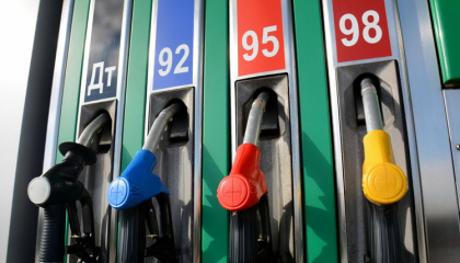 После отскока биржевые цены на топливо снова принялись за свое