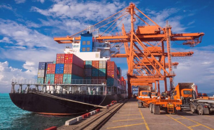 Новой китайской «контейнерной звезде» нужны деньги для покорения Европы