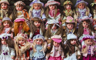 За счет параллельного импорта в России станет больше кукол и клоунов