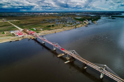 Таможенно-логистический терминал у моста в Китай «нащупал землю под ногами»