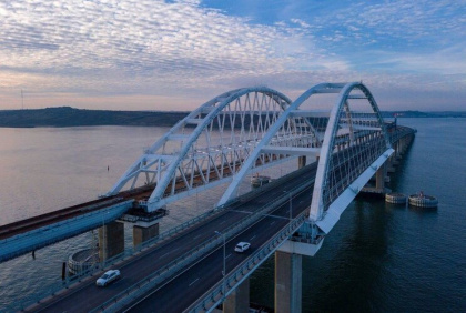 Грузовикам на Крымский мост останется только смотреть со стороны