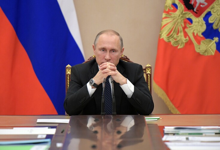 «Помогите не материально»: «Почте России» нужна поддержка президента РФ Владимира Путина