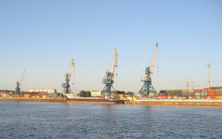Астраханские порты проигрывают конкуренцию за грузопоток из Ирана