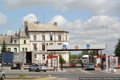 Стоп-кран на границе: таможня получит право блокировать фуры из-за долгов перед «Платоном» и не только
