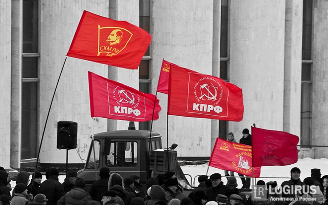В Барнауле дальнобойщики будут митинговать под красными знаменами