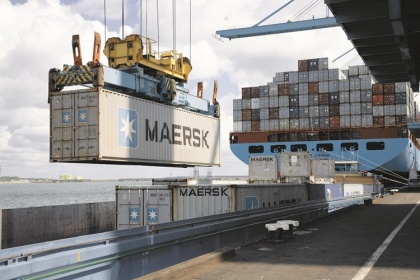 Maersk доставил азиатские грузы в ЕС быстрее, чем Fesco и «РЖД Логистика»