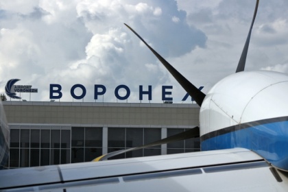 Воронежскому аэропорту нужна повторная «взлетно-посадочная пластика». Чтобы грузовые «Боинги» могли крылья расправить