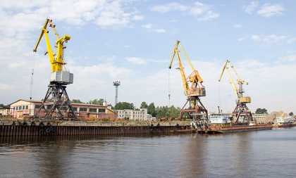 Найден способ остановить деградацию речной инфраструктуры – продать порты за 1 рубль