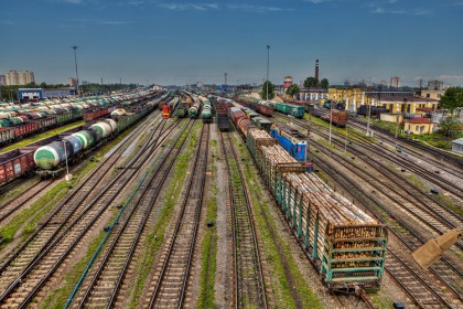 Ликсутов представил проект «Смарт логистика»: московские грузовые дворы – только для москвичей!