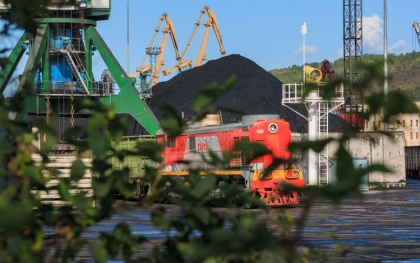 В июле железная дорога досыта «накормила» Мурманский порт экспортом