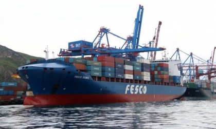 У Fesco «контейнеры загорелись» на грузопоток Суэцкого канала