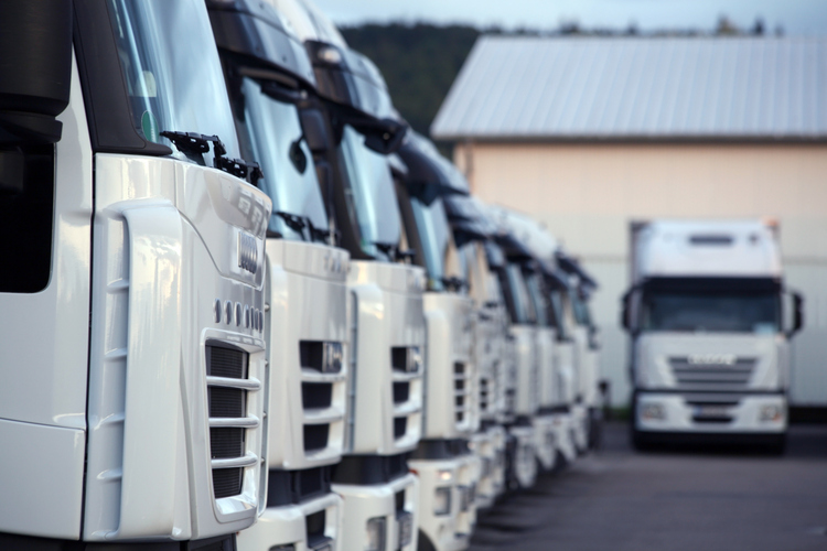 Эксперт: новые грузовые машины уже подорожали на 15%
