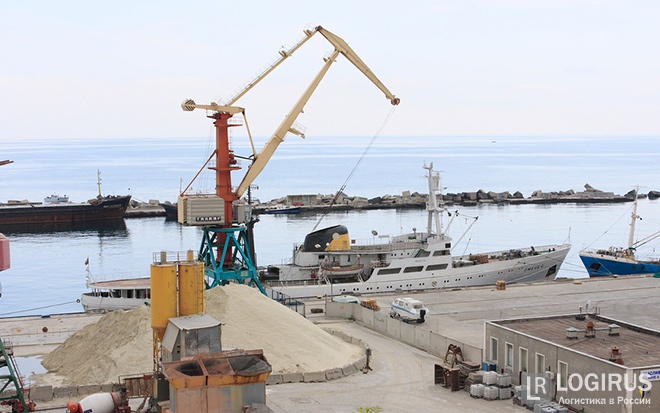 Реконструкции дождутся все порты Крыма, а вот грузов – только через один