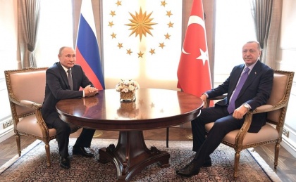 Президент России Владимир Путин попросил Турцию «не давить» на пошлины
