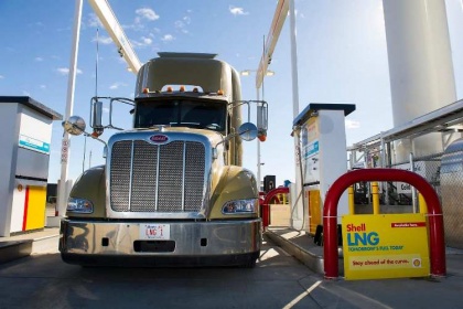 Минэнерго предлагает «поддать газу» грузовикам